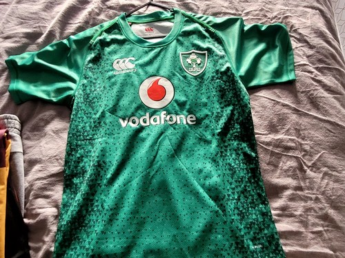 Ireland rugby shirt large - rugby,
